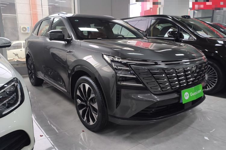 ChangAn CS75 PLUS 2025 — 3