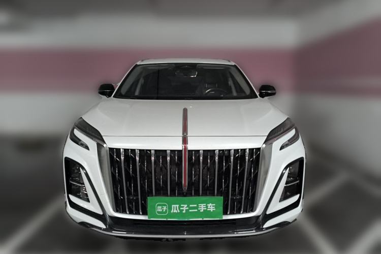 Hongqi HS3 2023 — 2