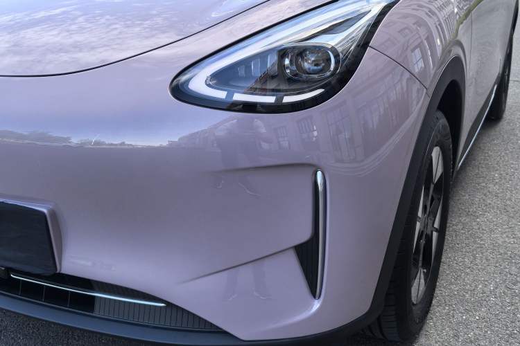 Geely Galaxy Geome 2025 — фото 2