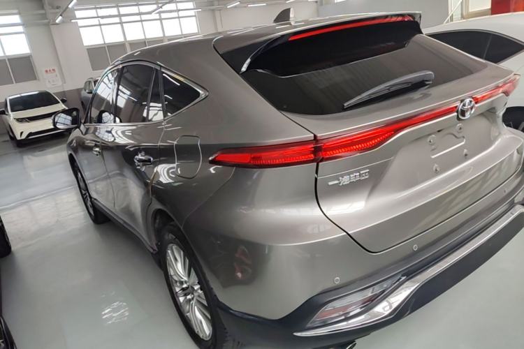 Toyota Harrier 2022 — фото 4