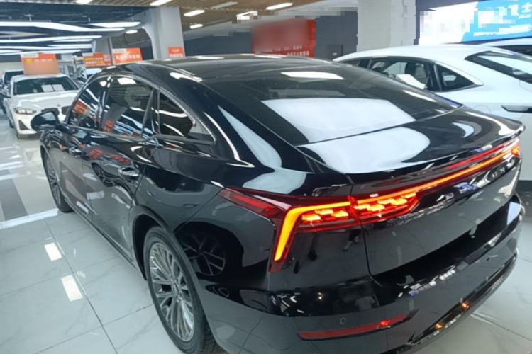 Bestune B70 2022 — 4