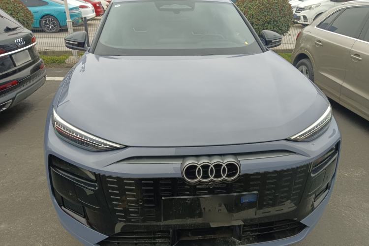 Audi Q6L e-tron 2026 — 2