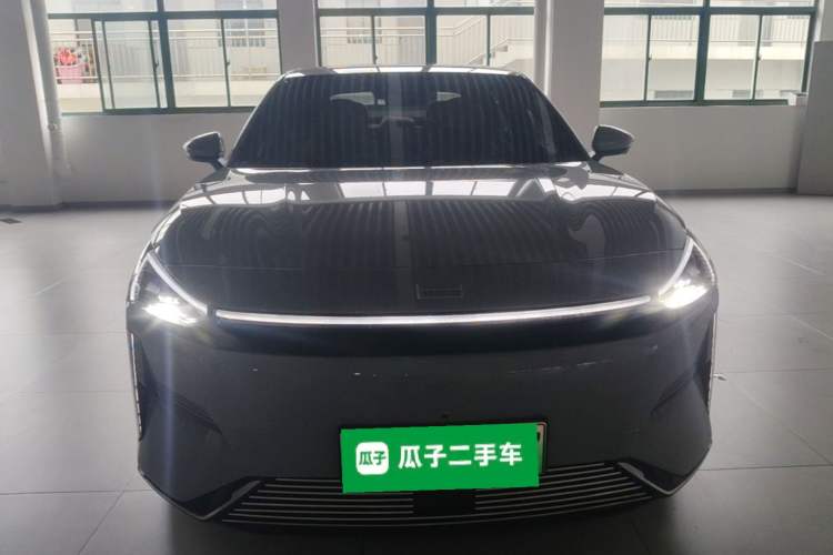 Geely Galaxy L6 2023 — 2