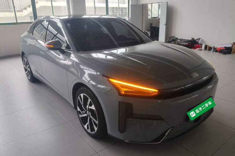 Geely Galaxy L6 2023 — 3