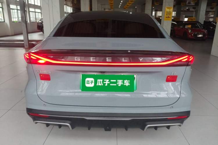 Geely Galaxy L6 2023 — 5