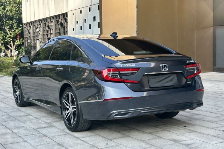 Honda Accord 2022 — фото 4