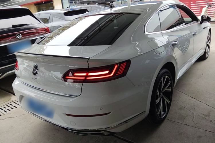 Volkswagen CC 2025 — 5