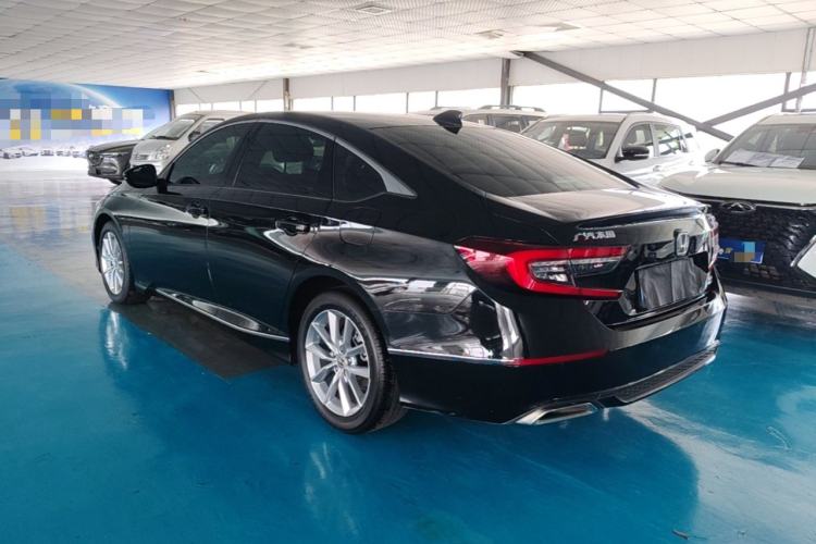 Honda Accord 2022 — 4