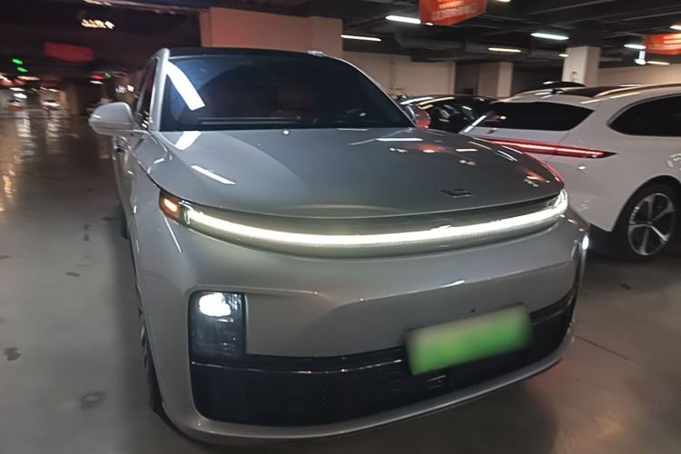 Li Auto L7 2023 — 3