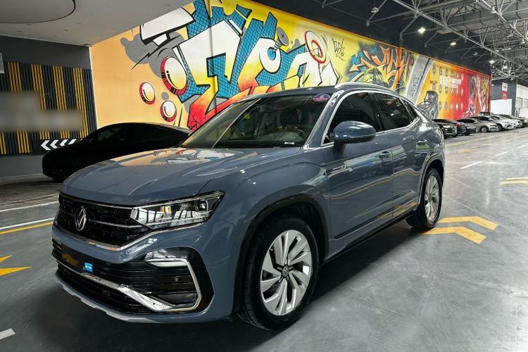 Volkswagen Tayron X 2020 — фото 1