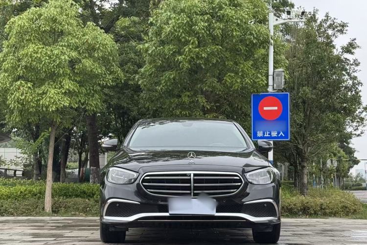Mercedes-Benz E 300 L 2023 — 2
