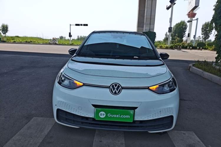 Volkswagen ID.3 2023 — 2