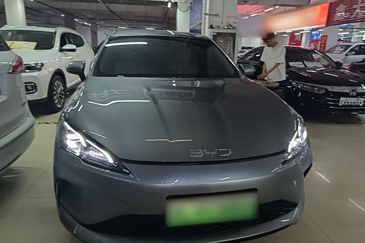 BYD Seal 05 DM-i 2025 — фото 2