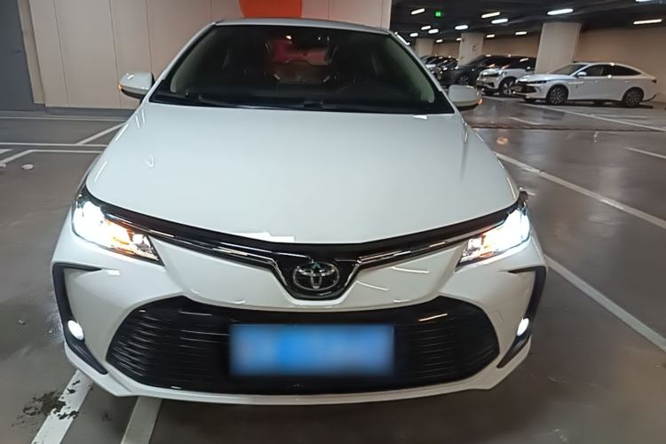 Toyota Corolla 2021 — 2