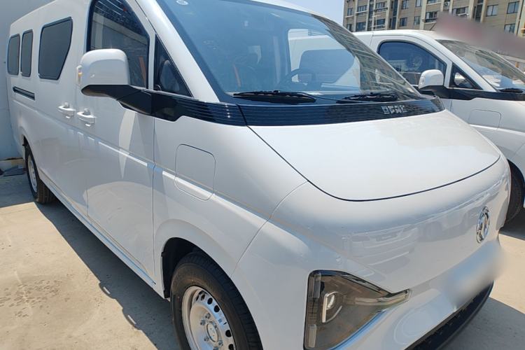 DongFeng Ruilida V8E 2025 — фото 3