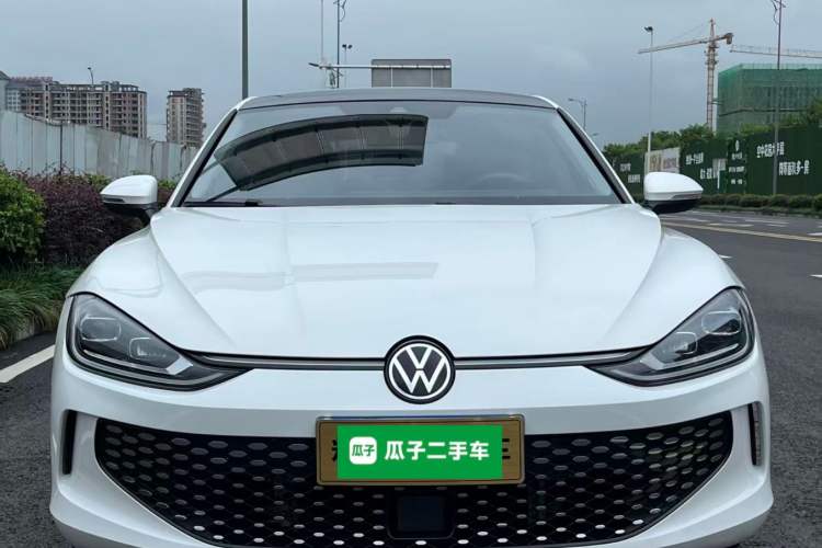 Volkswagen Lamando 2022 — 2