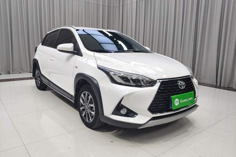 Toyota YARiS L 2022 — фото 3