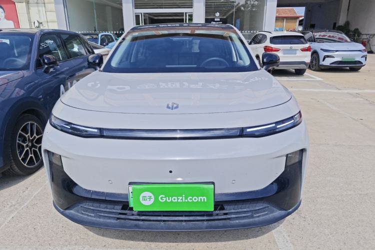Leapmotor B10 2025 — 2