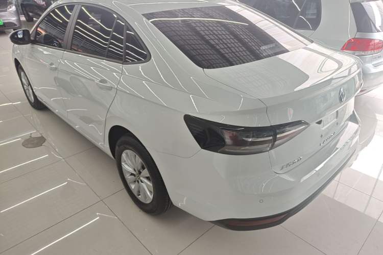 Volkswagen Lavida 2025 — 4