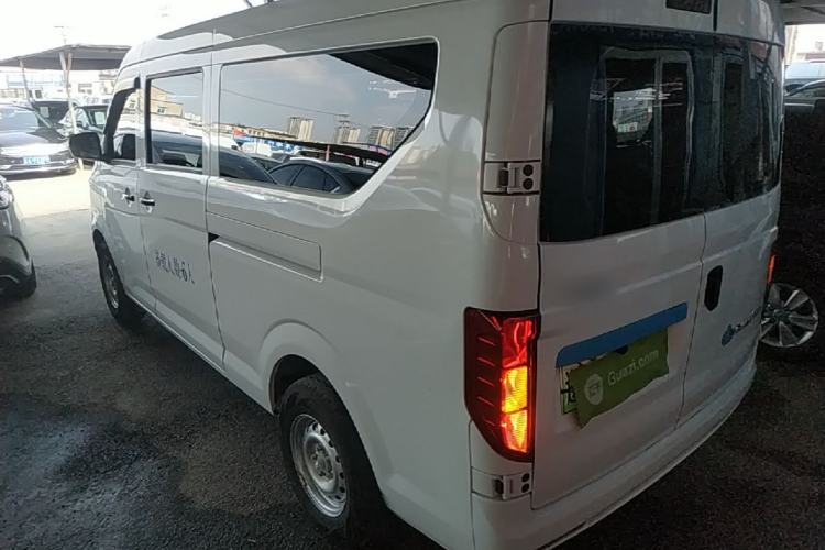 ChangAn Kuayue Xing V5 EV 2025 — 4