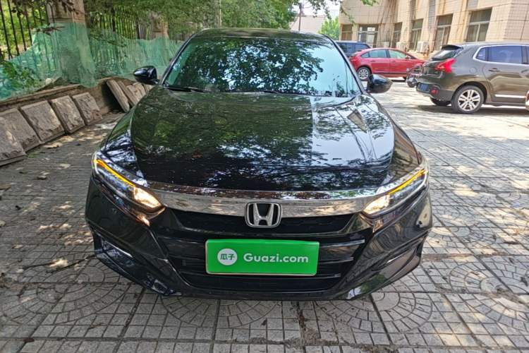 Honda Accord 2018 — 2