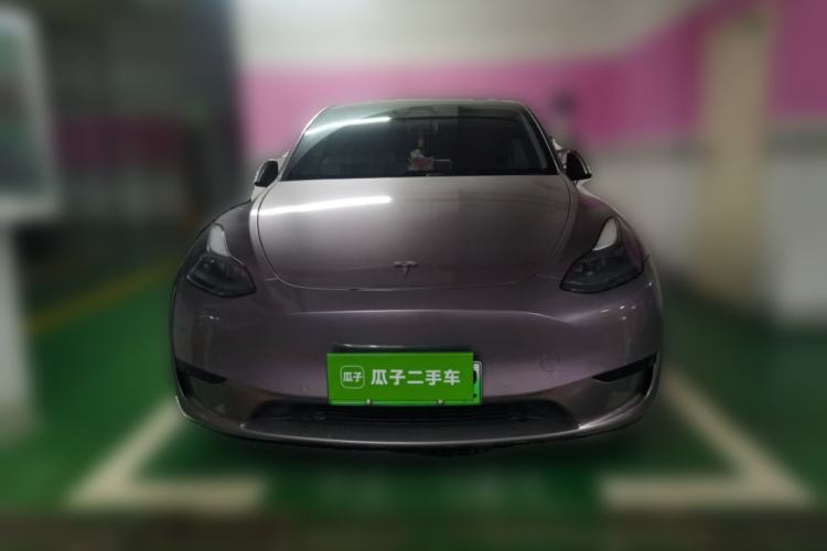Tesla Model Y 2022 — 2