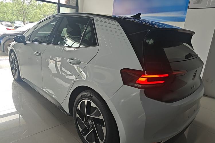 Volkswagen ID.3 2022 — 4