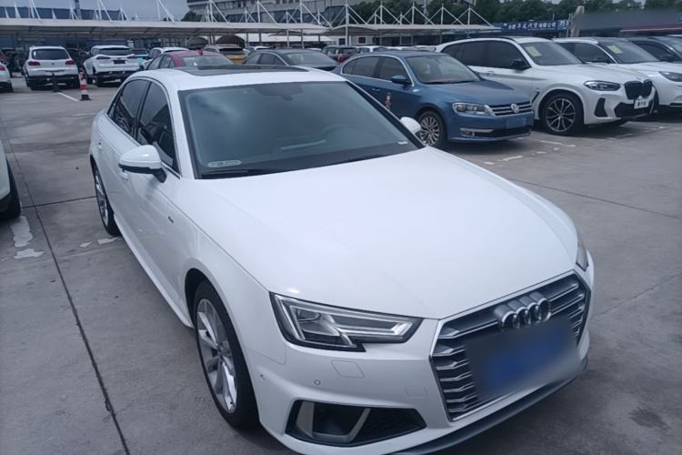 Audi A4L 2019 — 3