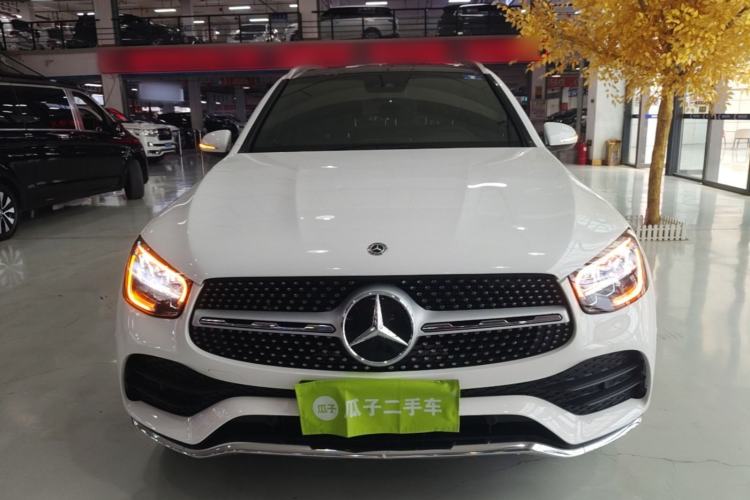 Mercedes-Benz GLC 300 L 2020 — фото 2