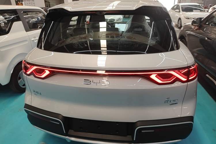 BYD Yuan Up 2025 — 5