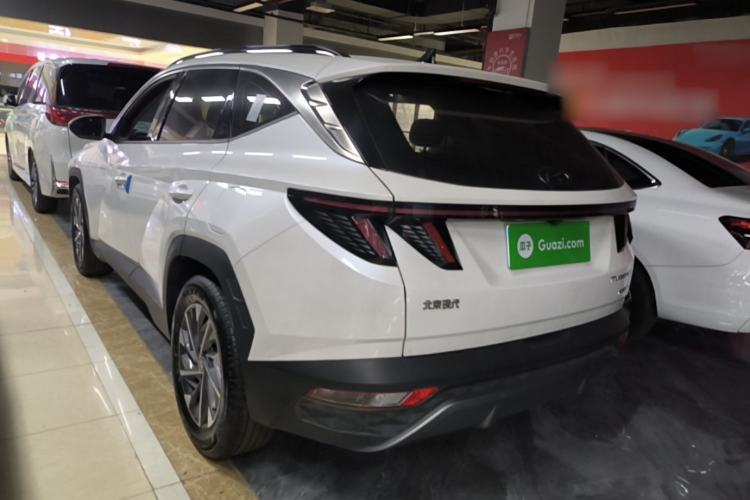 Hyundai Tucson 2023 — 4