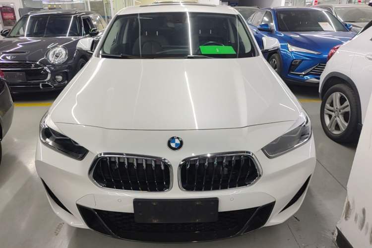 BMW X2 2022 — фото 2