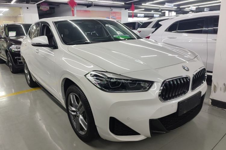 BMW X2 2022 — фото 3
