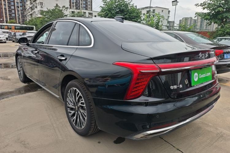 Hongqi H5 2025 — 4
