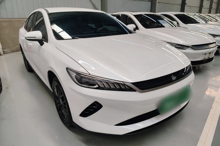 BYD Qin Plus 2025 — фото 3