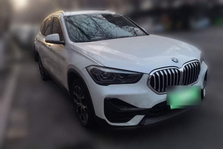 BMW X1 2022 — фото 5