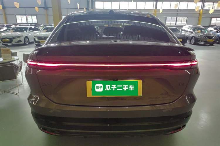 NIO EC6 2025 — 5