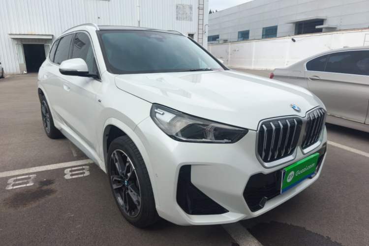 BMW X1 2023 — фото 3