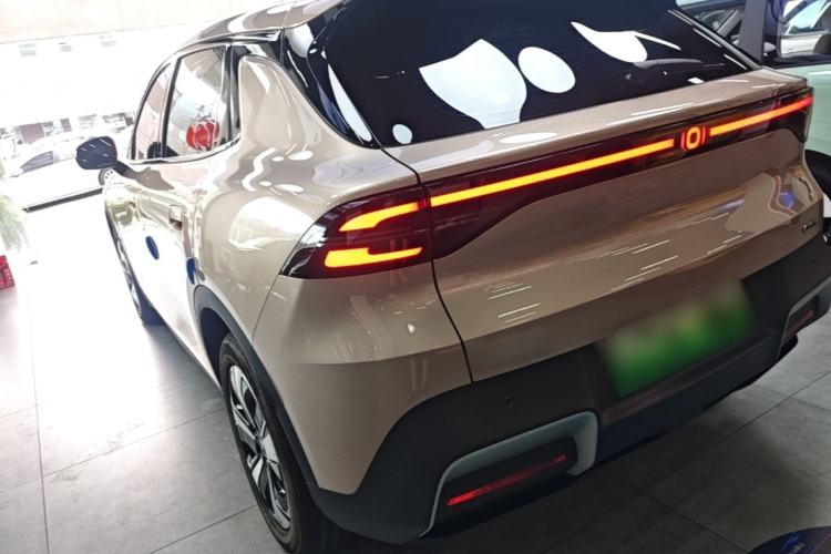 ChangAn NEVO Q05 2026 — 4