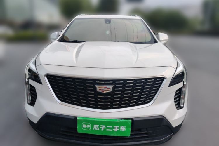 Cadillac XT4 2020 — фото 2