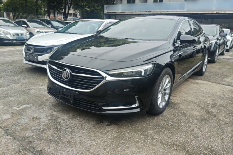 Buick LaCrosse 2022 — фото 1