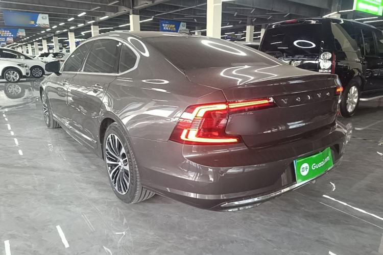 Volvo S90 2023 — 4