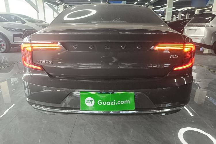 Volvo S90 2023 — 5