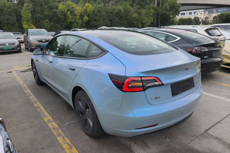 Tesla Model 3 2022 — 4