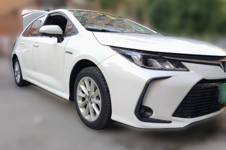 Toyota Corolla 2021 — 3
