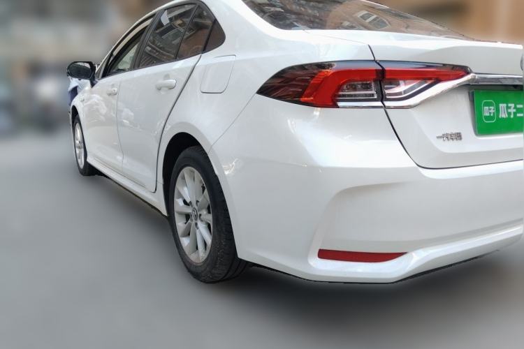 Toyota Corolla 2021 — 4