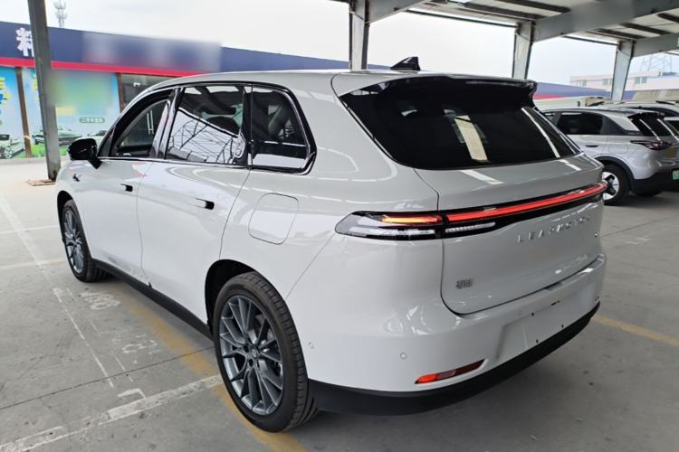 Leapmotor C10 2026 — 4