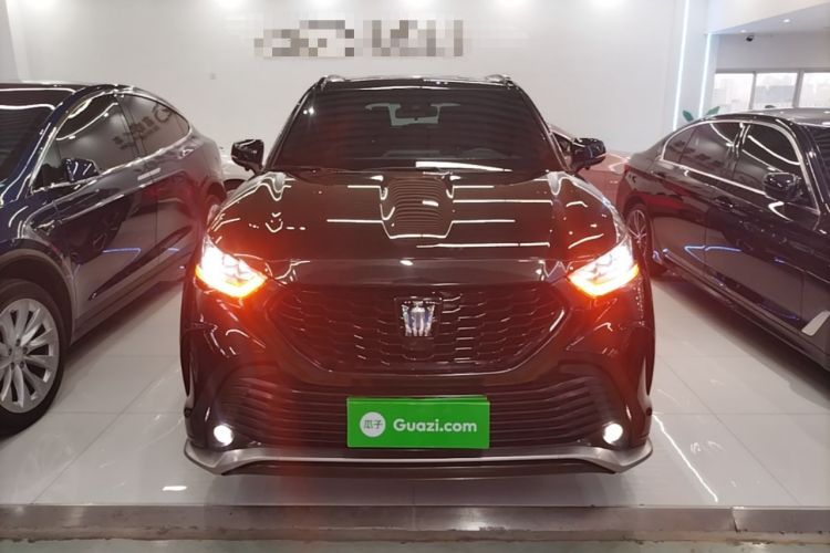 Toyota Highlander 2023 — 2