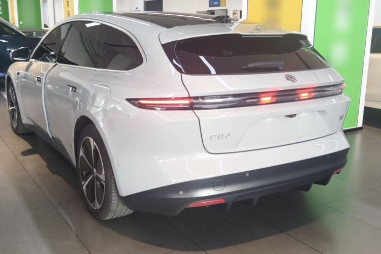 NIO ET5T 2024 — 4