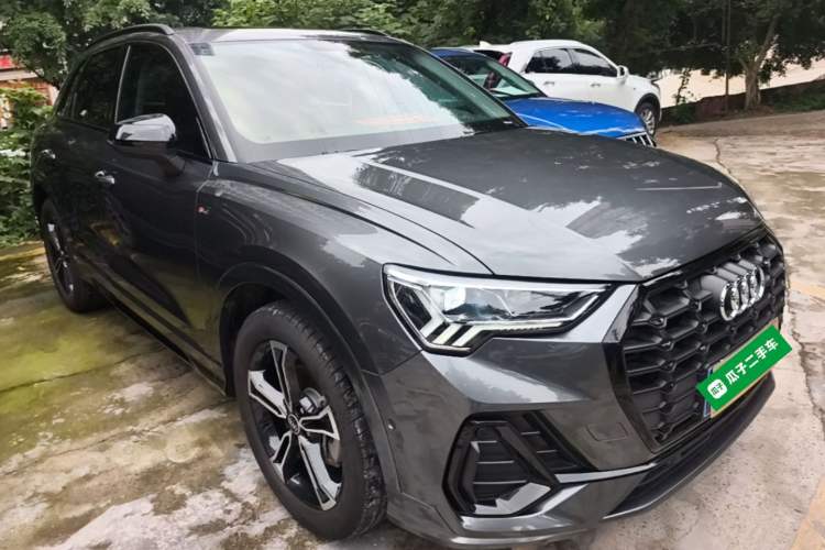 Audi Q3 2021 — 3